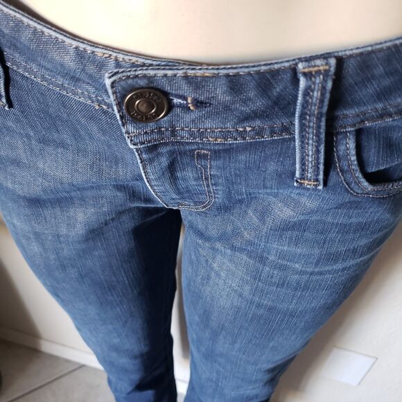 Mid-Rise DL1961 Dark Denim Jeans - Picture 5 of 10